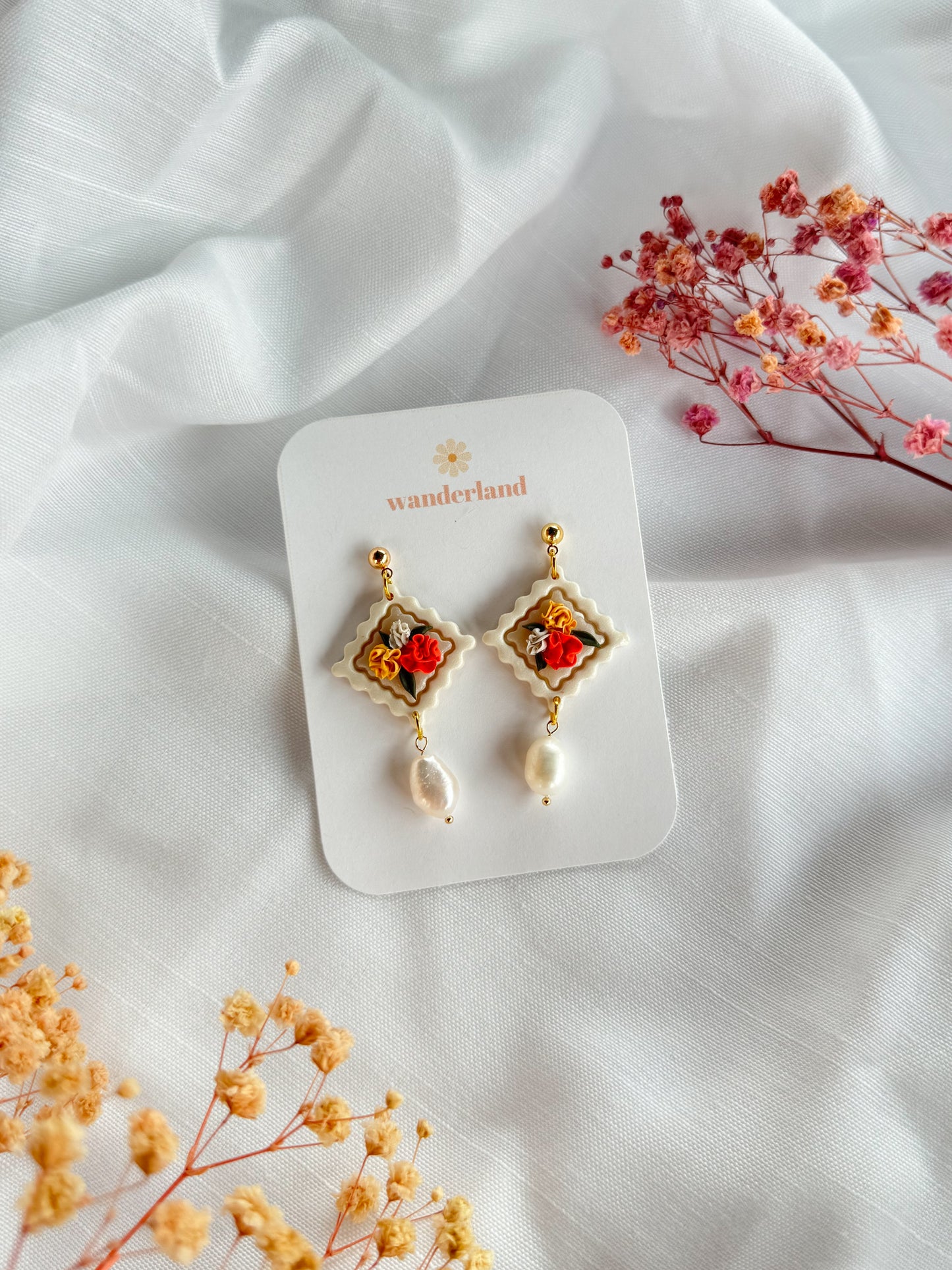 Vibrant Lana Pearl Drops