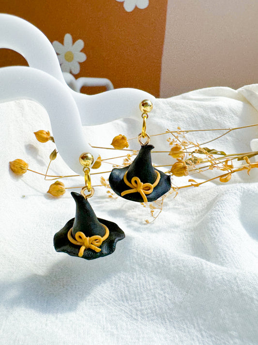 3D Witch Hat Hoops
